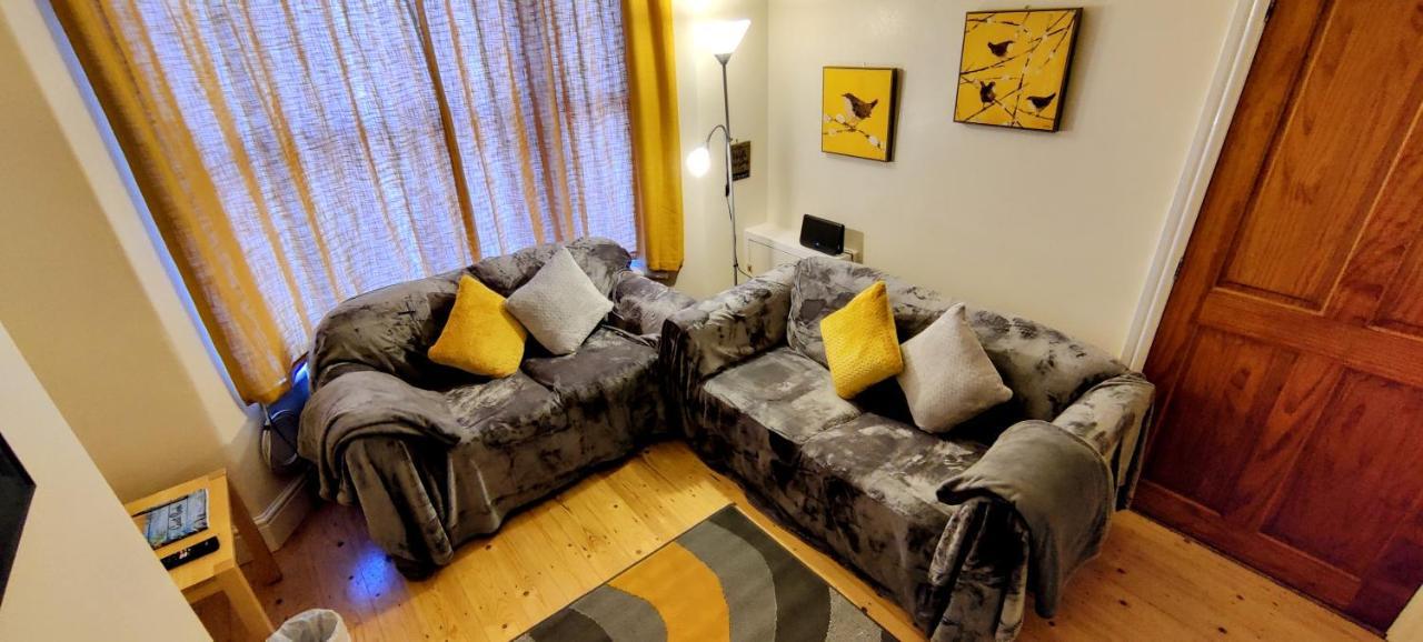 Rhubarb Terrace On The Coast - Sleeps 1-6 Villa โคลวินเบย์ ภายนอก รูปภาพ